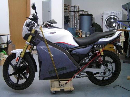 electric motorcycle motors